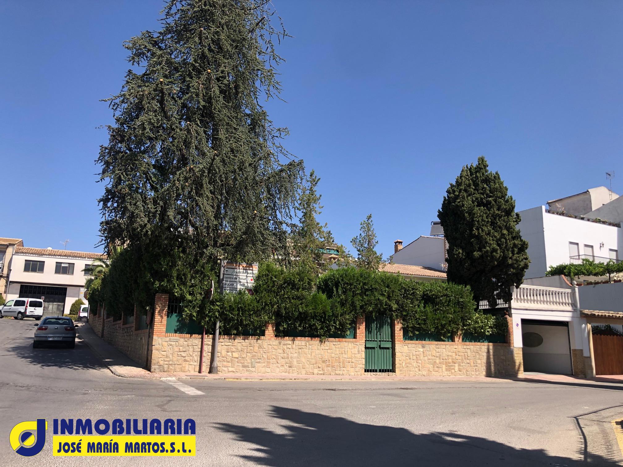 Chalet Urbano en Sabiote