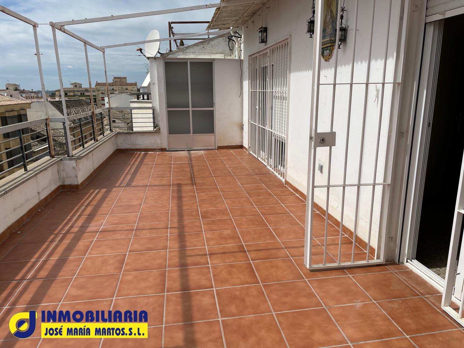 ÁTICO EN VENTA (ZONA CENTRO DE ÚBEDA)