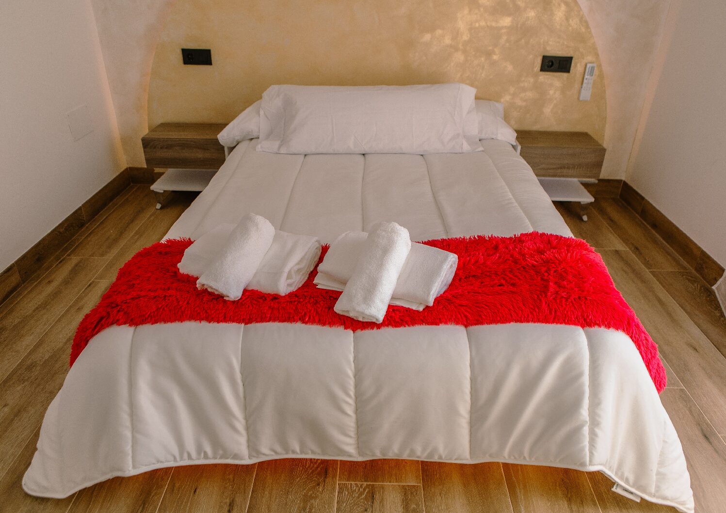 COQUETO APARTAMENTO REFORMADO A ESTRENAR