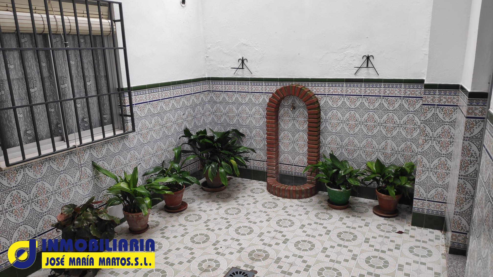 CASA EN ZONA BARRIO SAN PEDRO