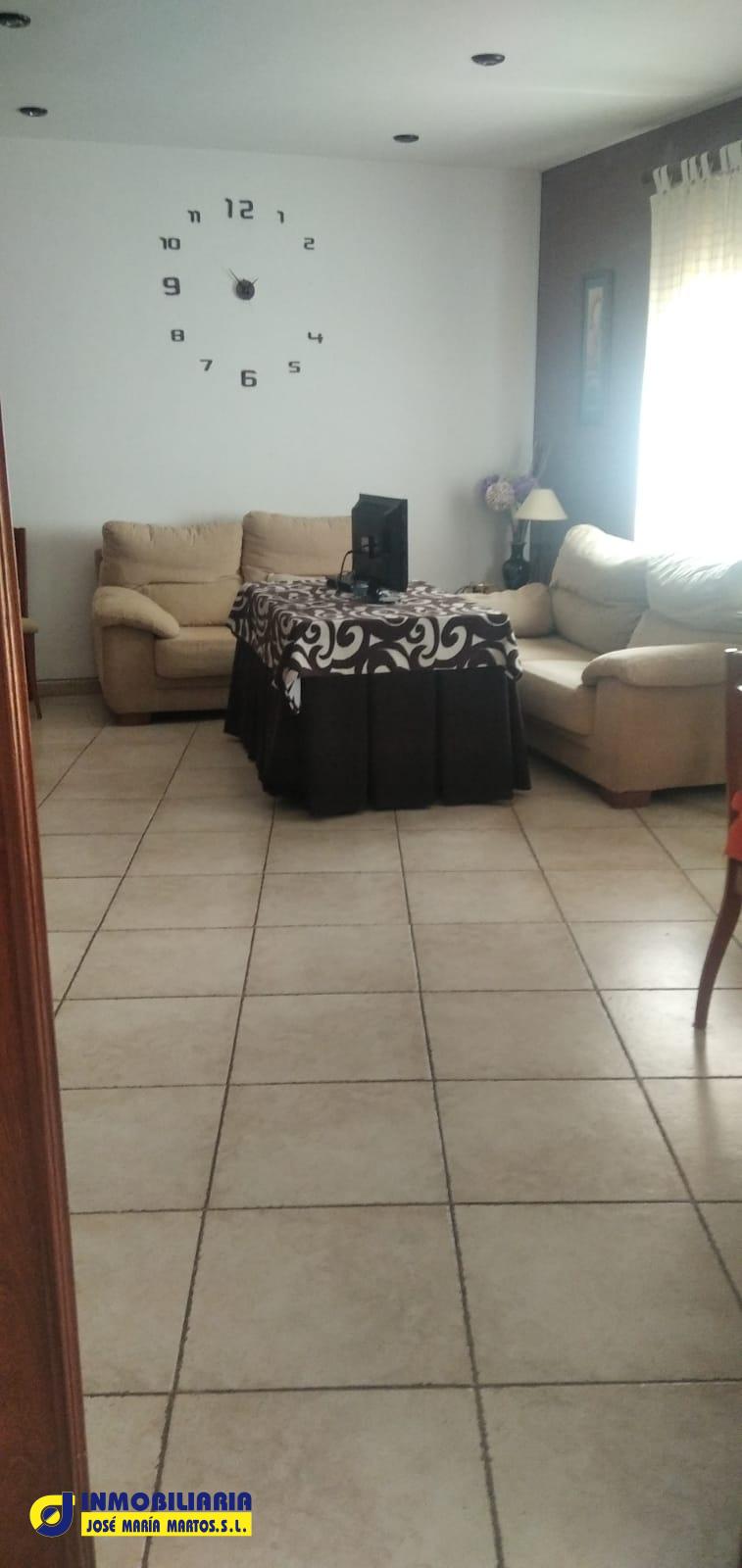 CASA-CHALET EN JÓDAR