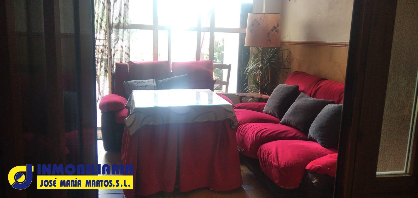 CASA-CHALET EN JÓDAR