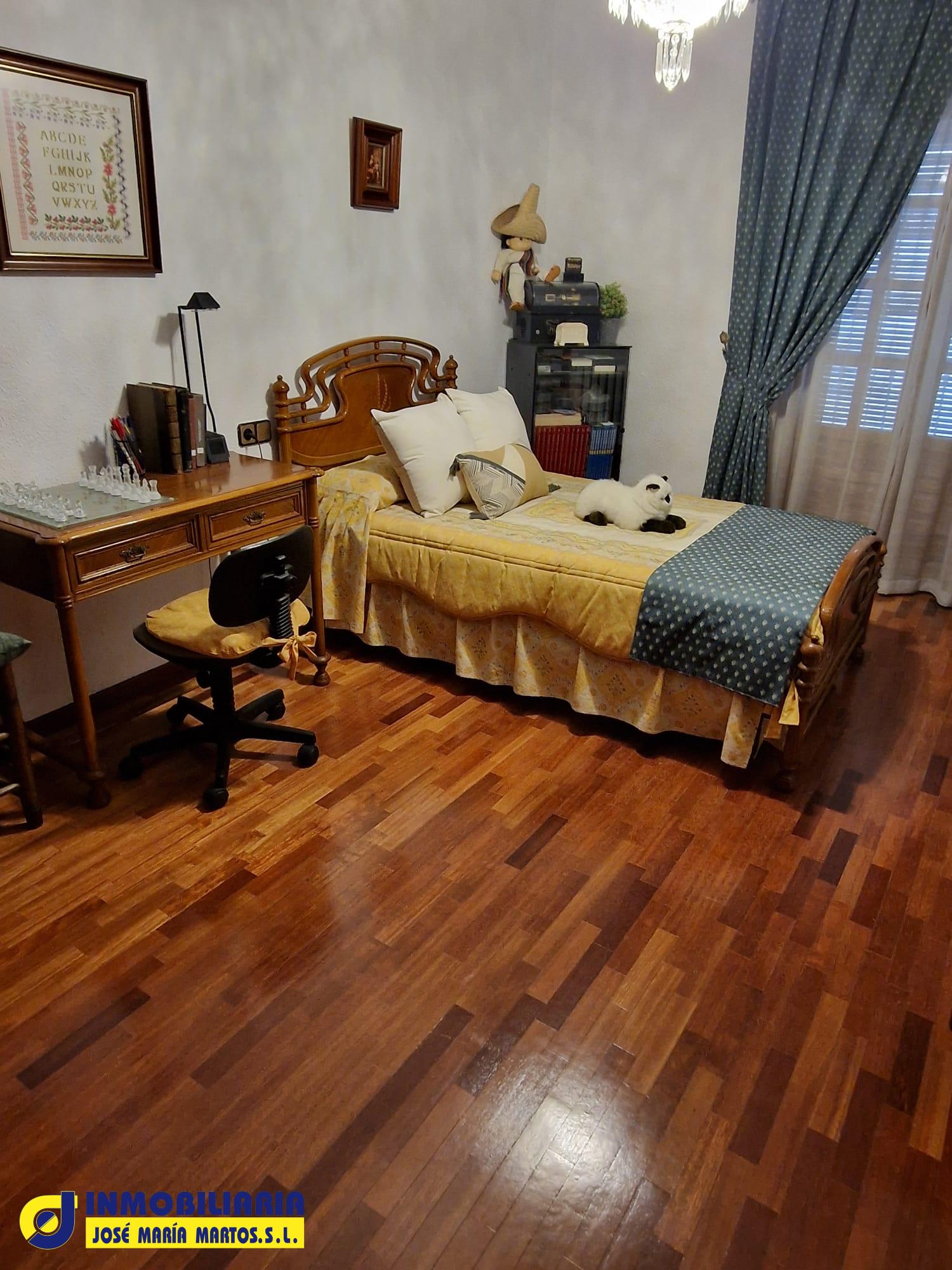 CASA EN VENTA EN ZONA CÉNTRICA DE ÚBEDA