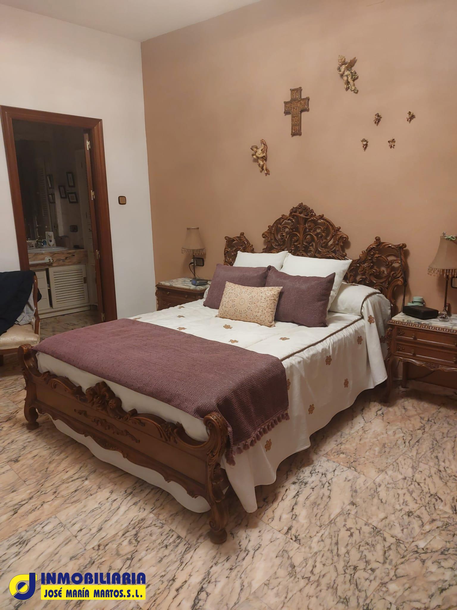 CASA EN VENTA EN ZONA CÉNTRICA DE ÚBEDA