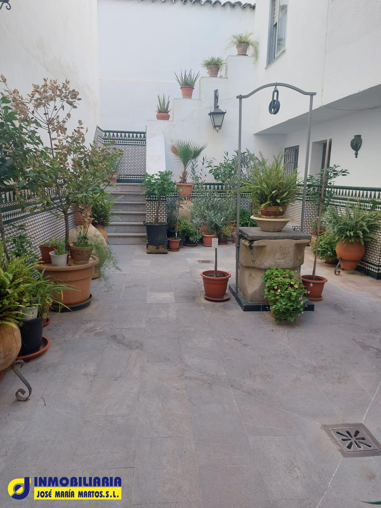 CASA EN VENTA EN ZONA CÉNTRICA DE ÚBEDA